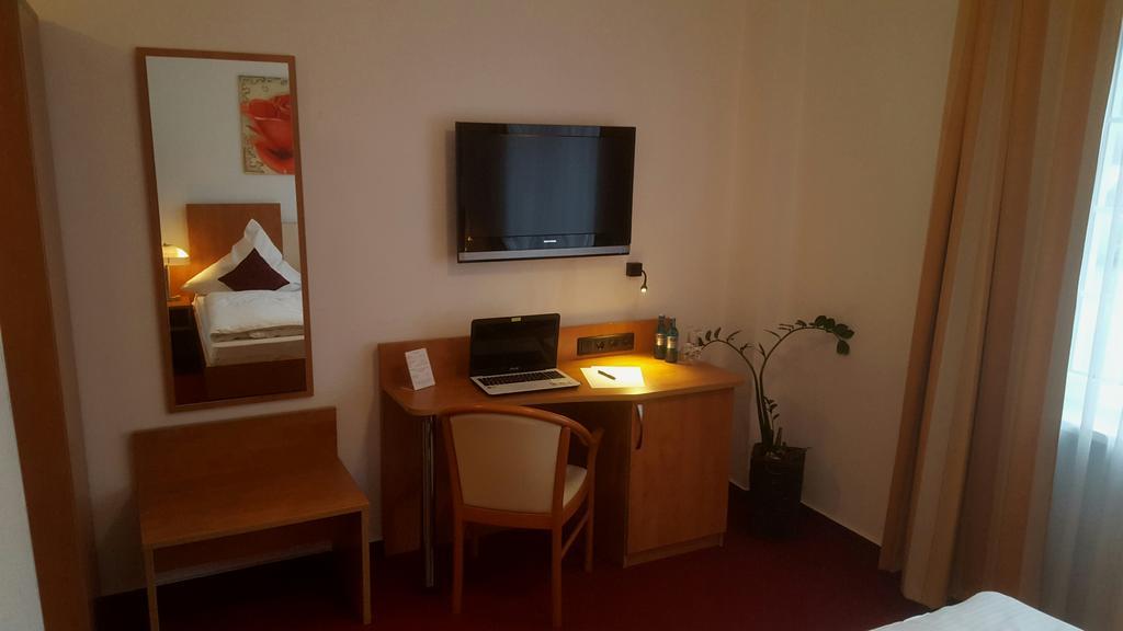 Tauwerk Hotel Wilhelmshaven Kültér fotó